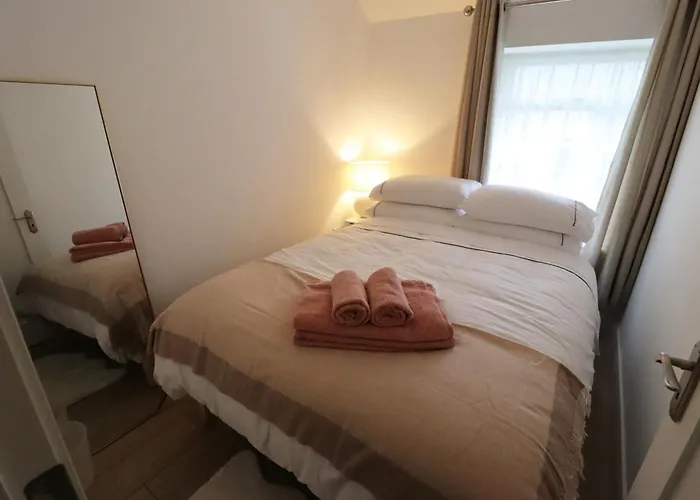 No 26 Town House 度假居 *